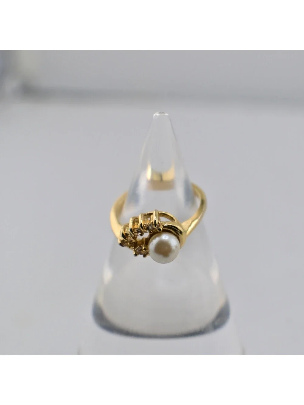 gold tone ring